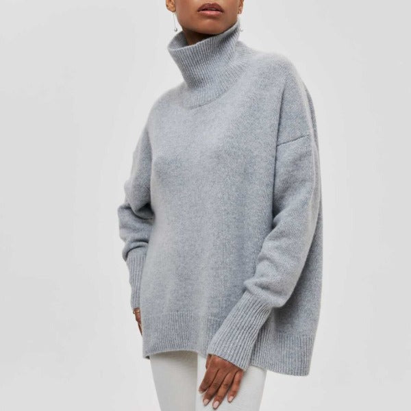 AMÈLIE - OVERSIZED TURTLENECK SWEATER IN COTTON