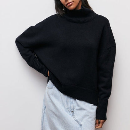 AMÈLIE - OVERSIZED TURTLENECK SWEATER IN COTTON